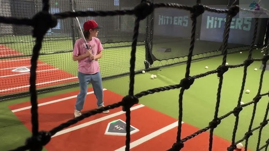 Golf Hitting Net vs Batting Cage