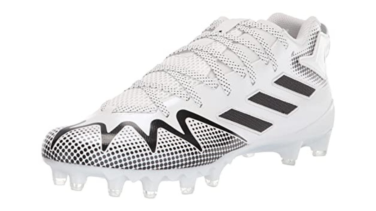 Adidas Predator Freak soccer cleats review