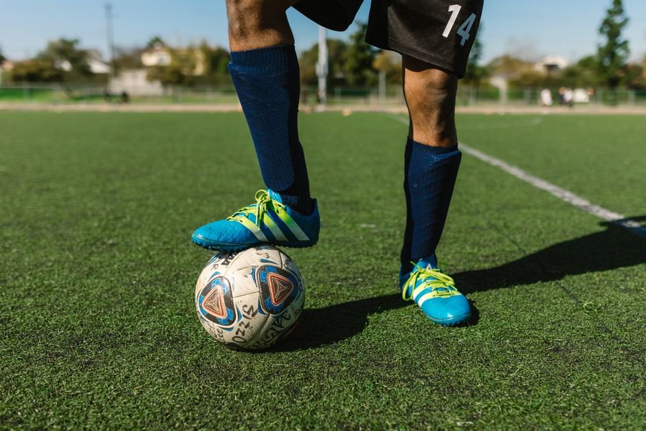 Adizero 8.0 vs Vapor 14 Elite